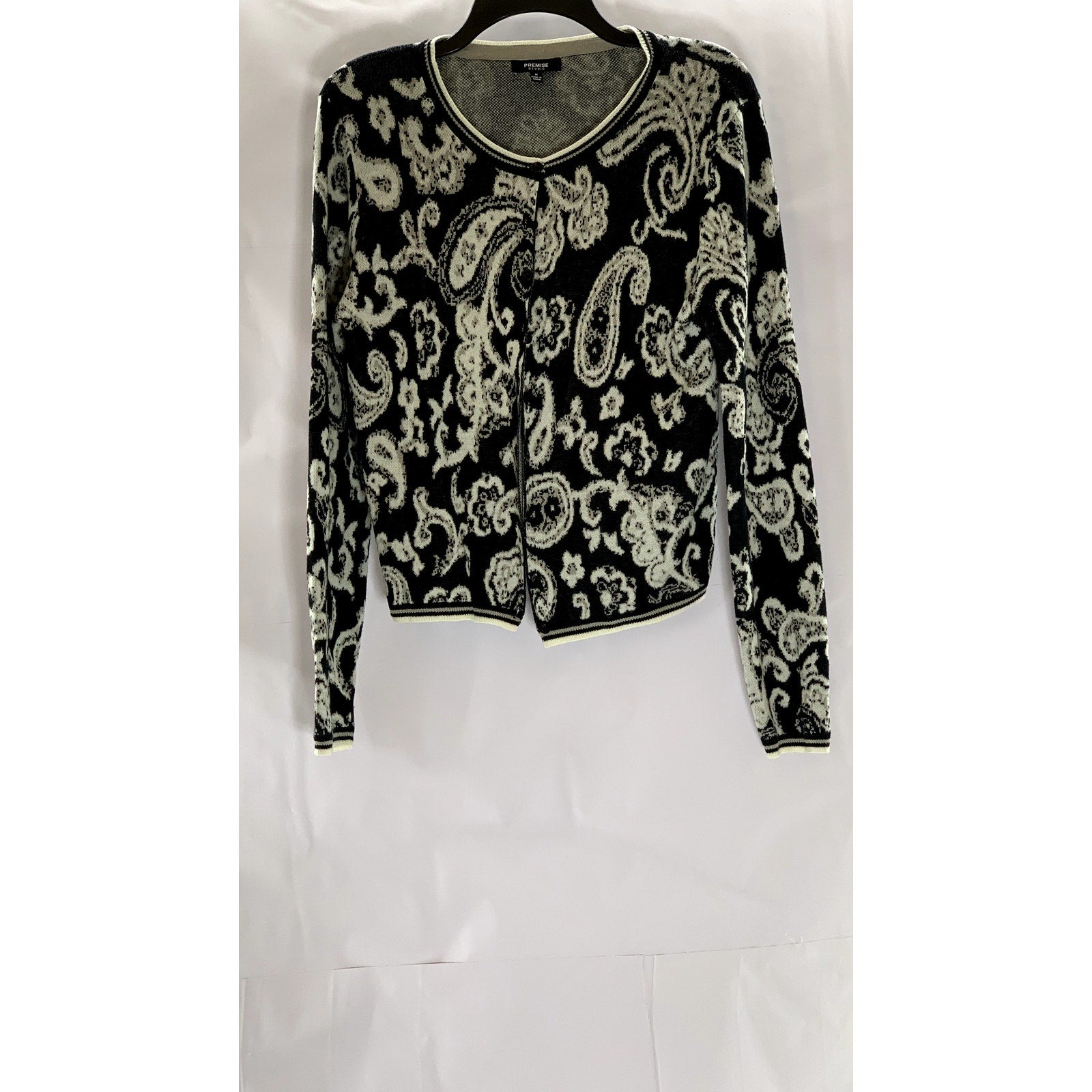PREMISE STUDIO Women's Black/Cream Paisley Print Button-Up Knit Cardigan SZ M