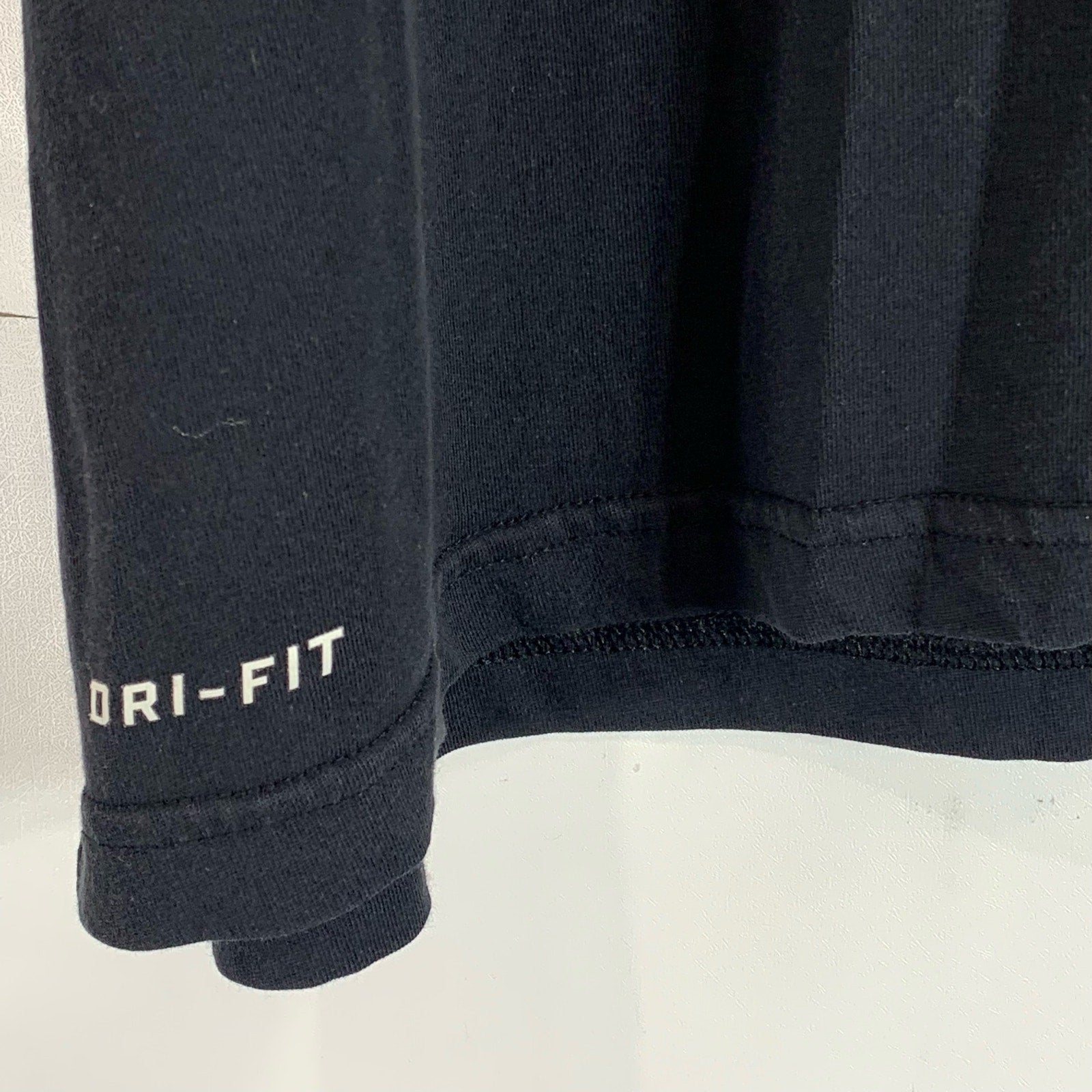 NIKE Men's Black Dri-Fit Version 2.0 Crewneck Short Sleeve T-Shirt SZ 2XL