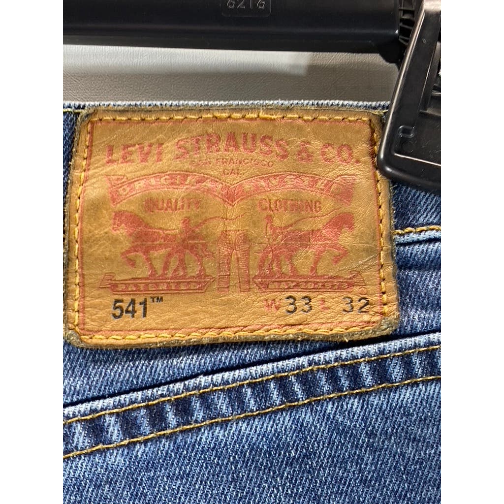 LEVI'S Men's Medium Blue 541 Athletic Taper-Fit Denim Five-Pocket Jeans SZ 33X32