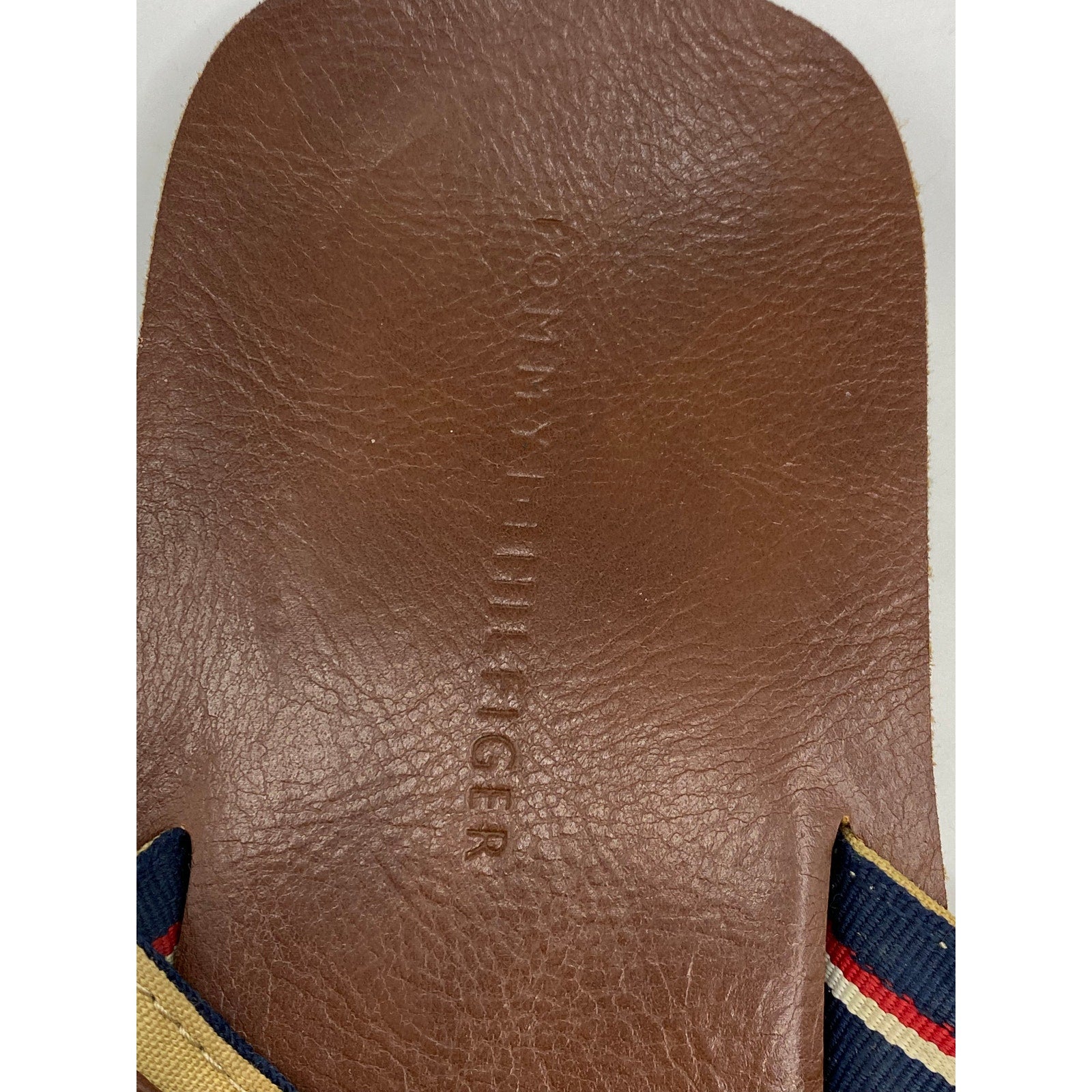 TOMMY HILFIGER Men's Brown Open-Round Toe Faux Leather Flip-Flop Sandals SZ 8