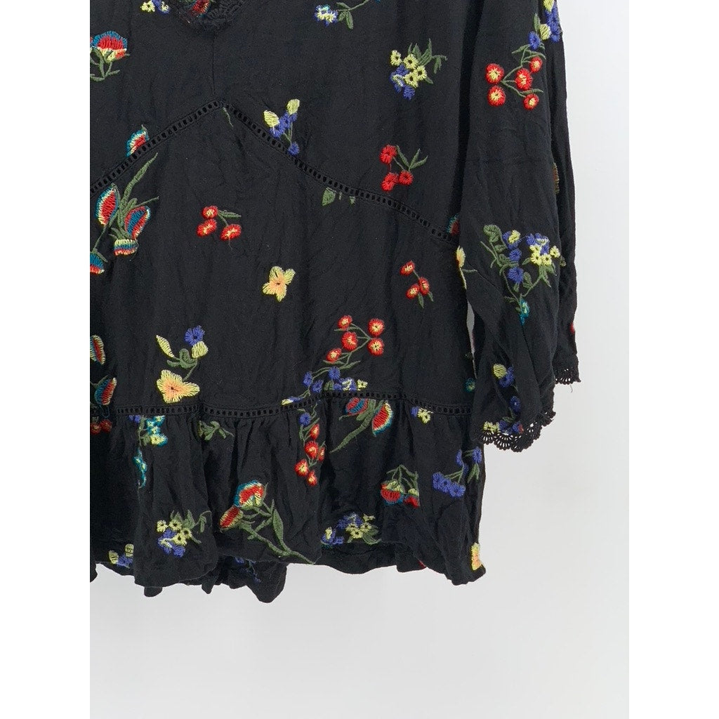 BY ANTHROPOLOGIE Women's Black Floral Lace Trim 3/4 Sleeve Top SZ L