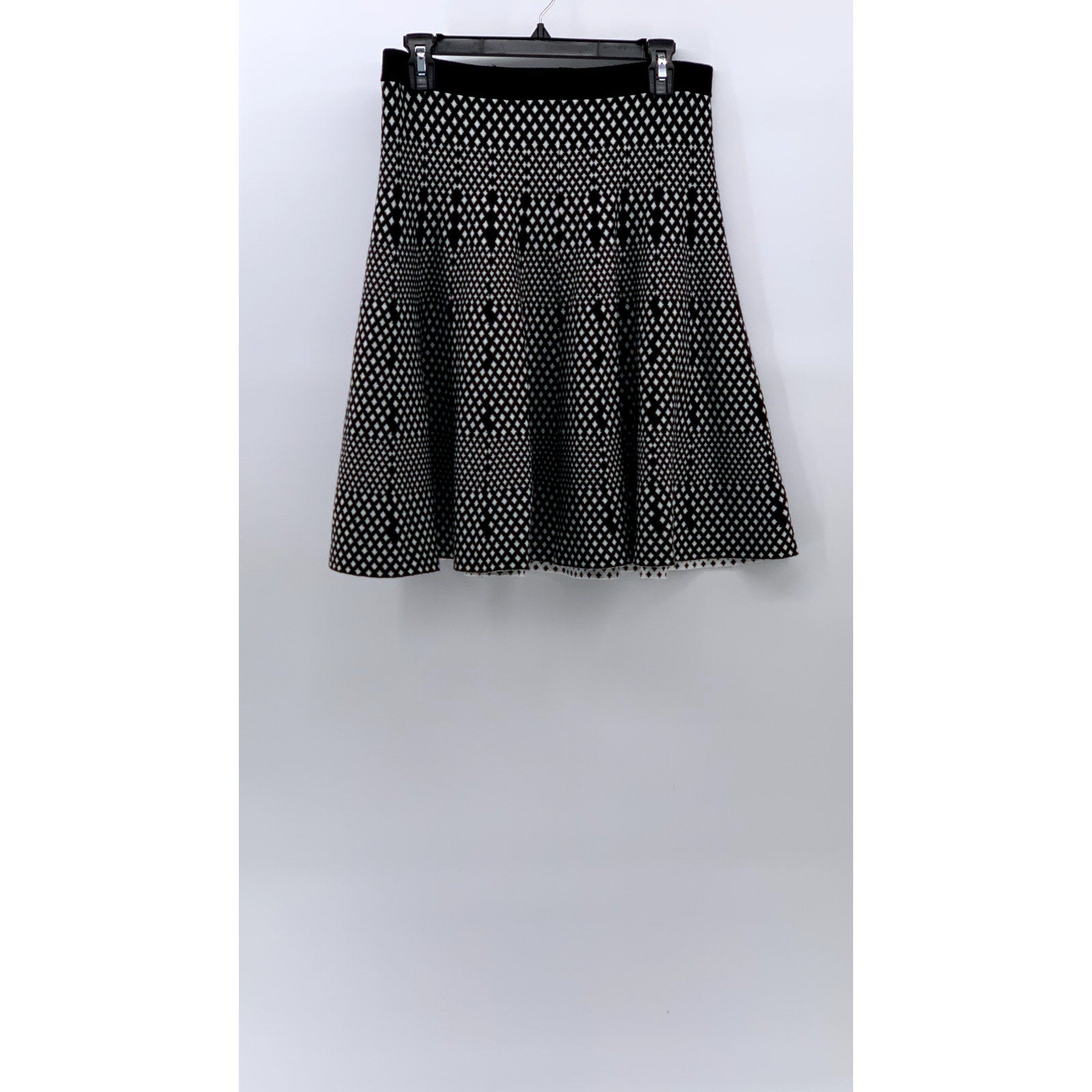 CARMEN MARC VALVO Women's Black-White Knit Mixed Diamond Flare Pull-On Skirt SZM