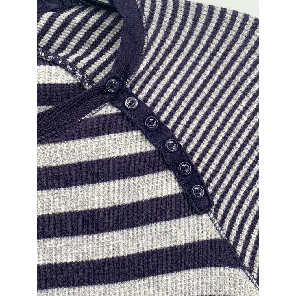GAP Women's Navy-White Striped Ribbed Long Sleeve Top SZ XS