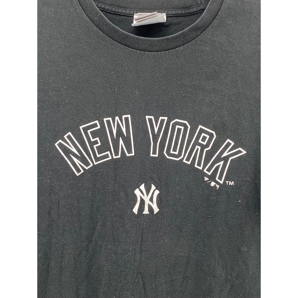 FANATICS Men's Black New York Yankees Logo Crewneck Short Sleeve T-Shirt SZ XL