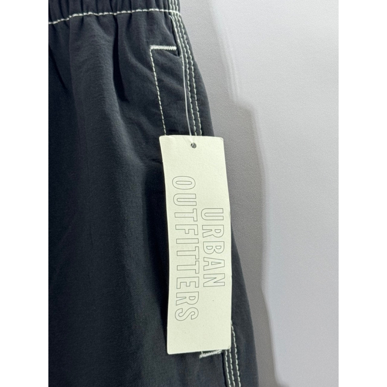 URBAN OUTFITTERS Women's Black Nylon Skate Fit Straight-Leg Carpenter Pants SZ M