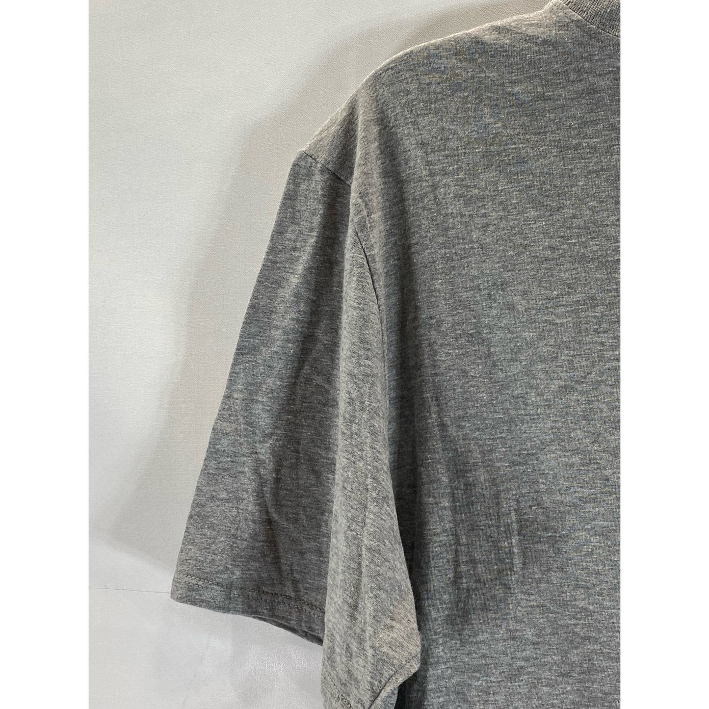 NIKE Men's Gray Crewneck Athletic-Cut Short Sleeve Shirt SZ L