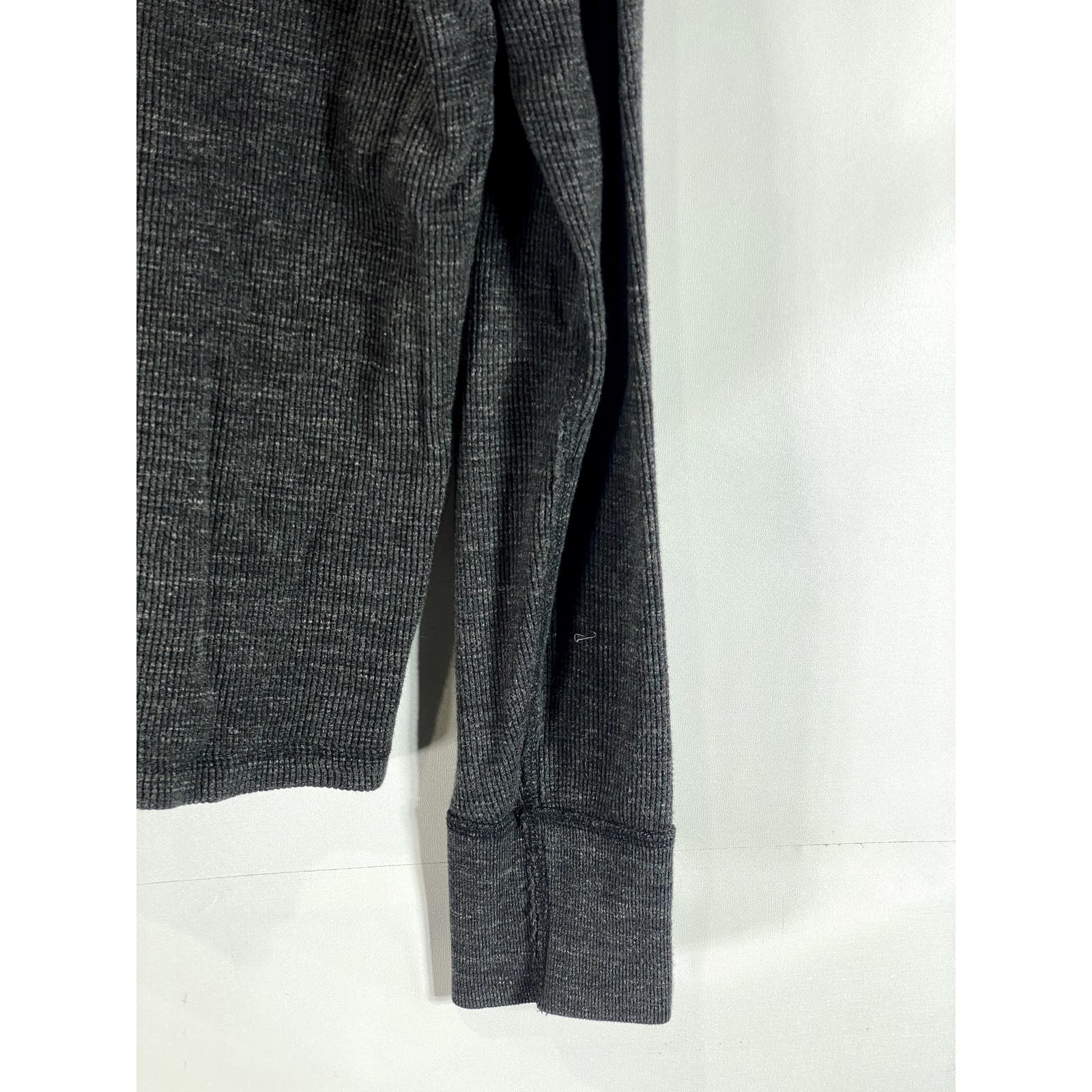 AMERICAN EAGLE OUTFITTERS Men's Charcoal Vintage Crewneck Thermal Shirt SZ S