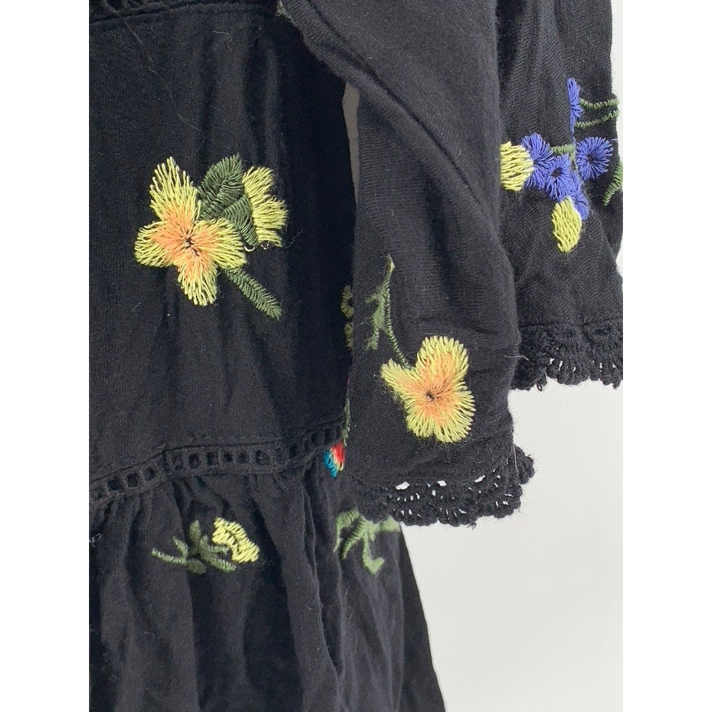 BY ANTHROPOLOGIE Women's Black Floral Lace Trim 3/4 Sleeve Top SZ L