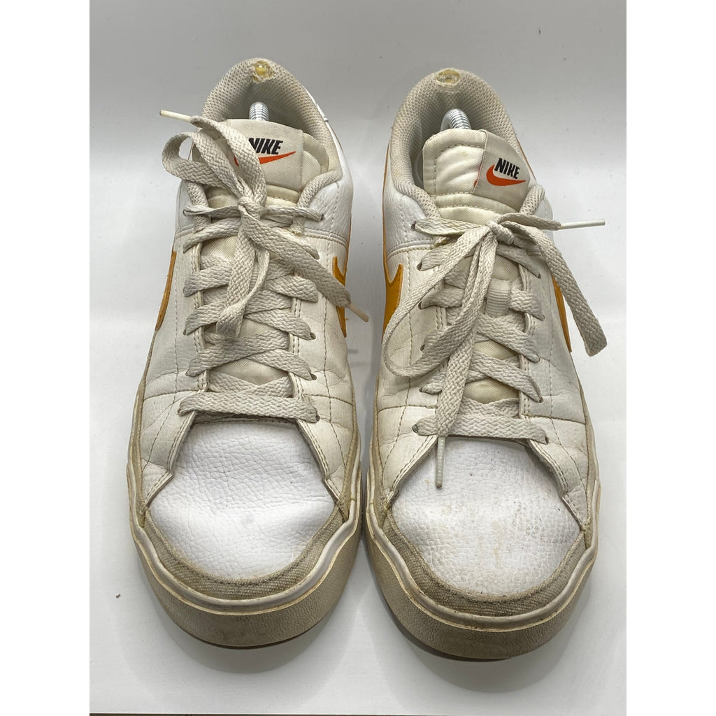 NIKE Men's Distressed White Leather Court Legacy Round-Toe Lace-Up Sneakers SZ11