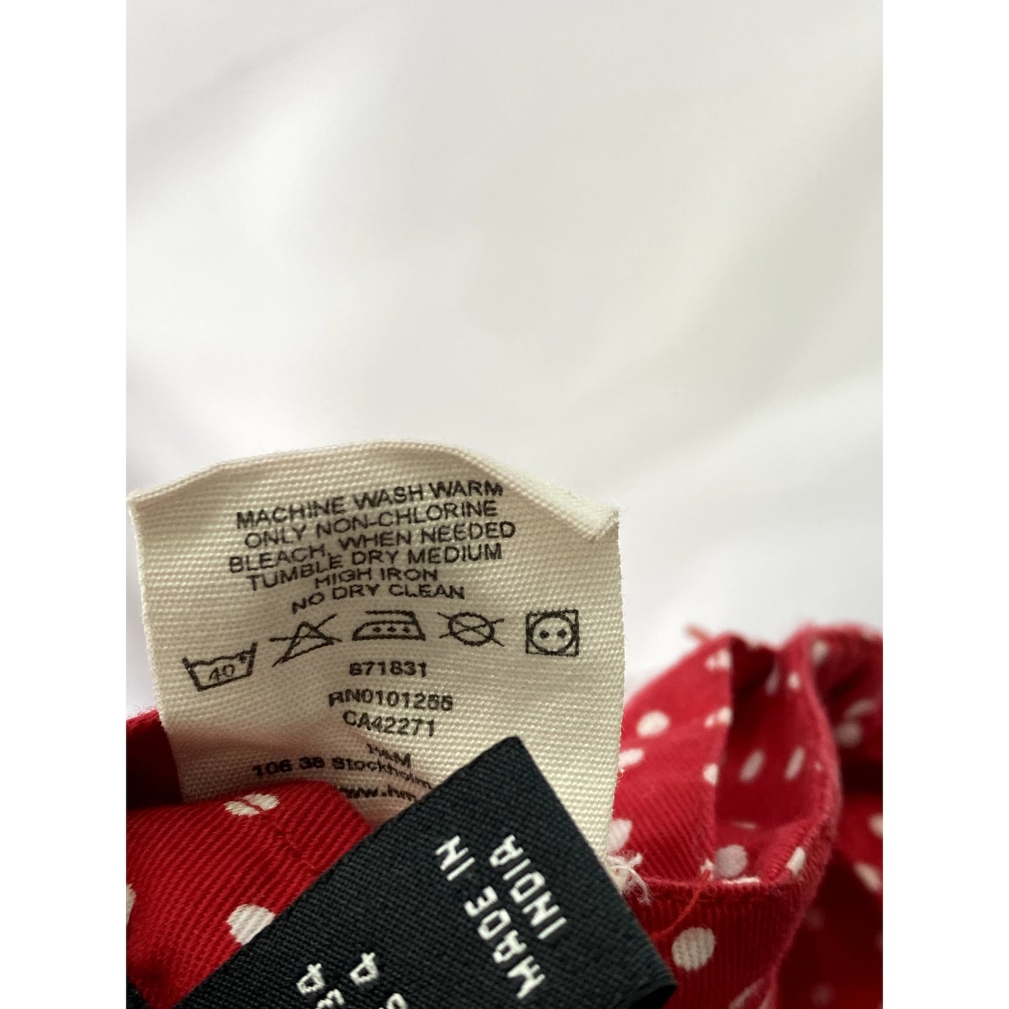H&M Women's Red-White Polka Dot Belted A-Line Mini Skirt SZ 4