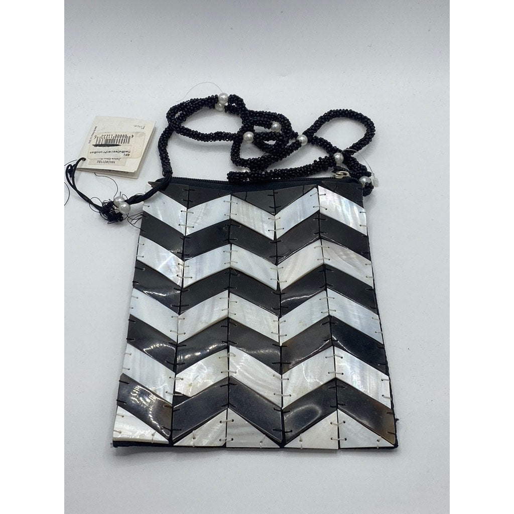 MAD BY DESIGN Women’s Black-Cream Chevron Handmade Square Shoulder Bag SZ OS