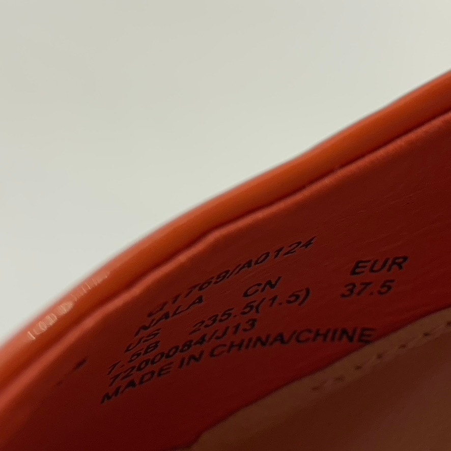 COACH Women's Orange Nala Patent Leather Round-Toe Slip-On Pumps SZ 7.5