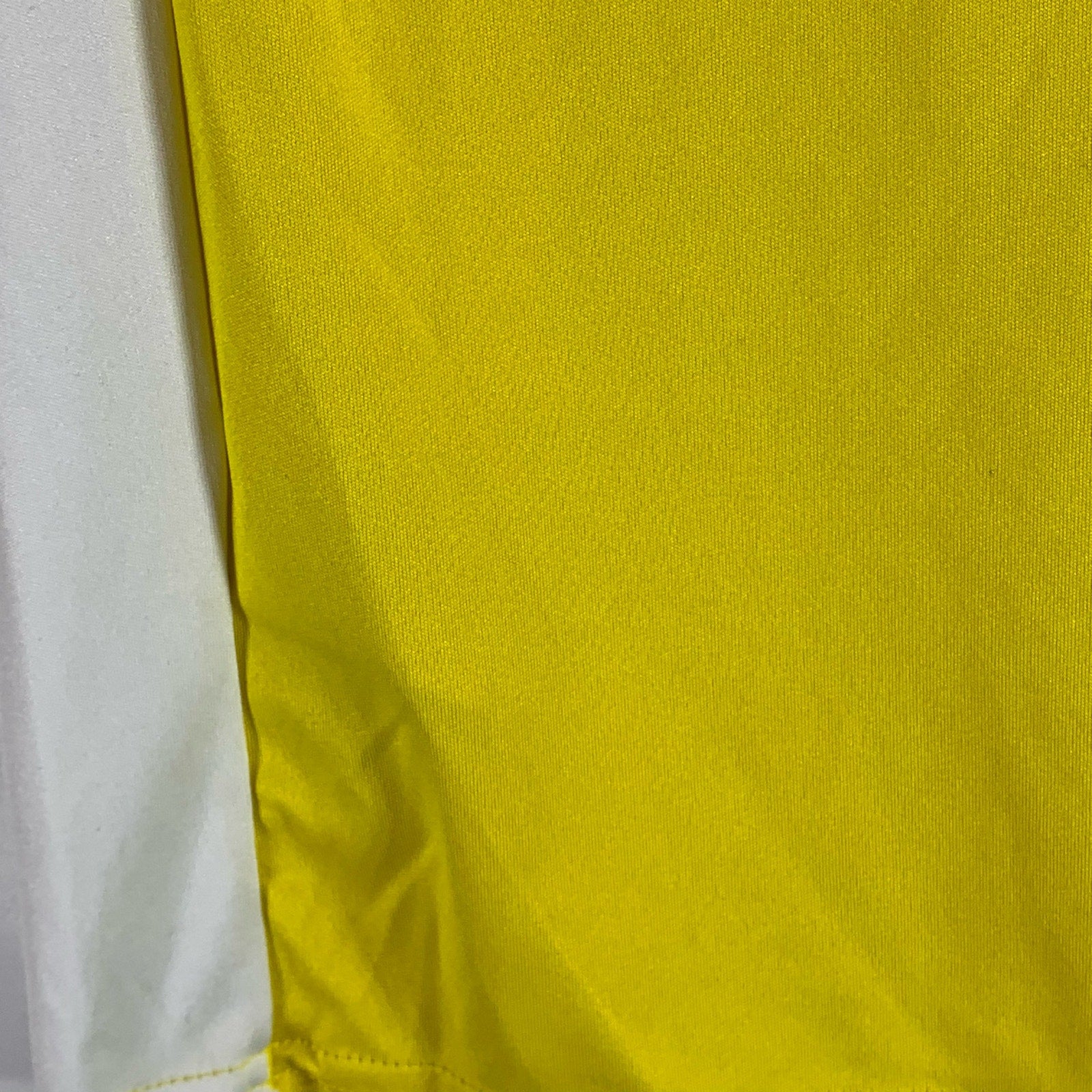 ADIDAS Men's Yellow 3-Stripe Aeroready Crewneck Entrada 18 Soccer Jersey SZ S