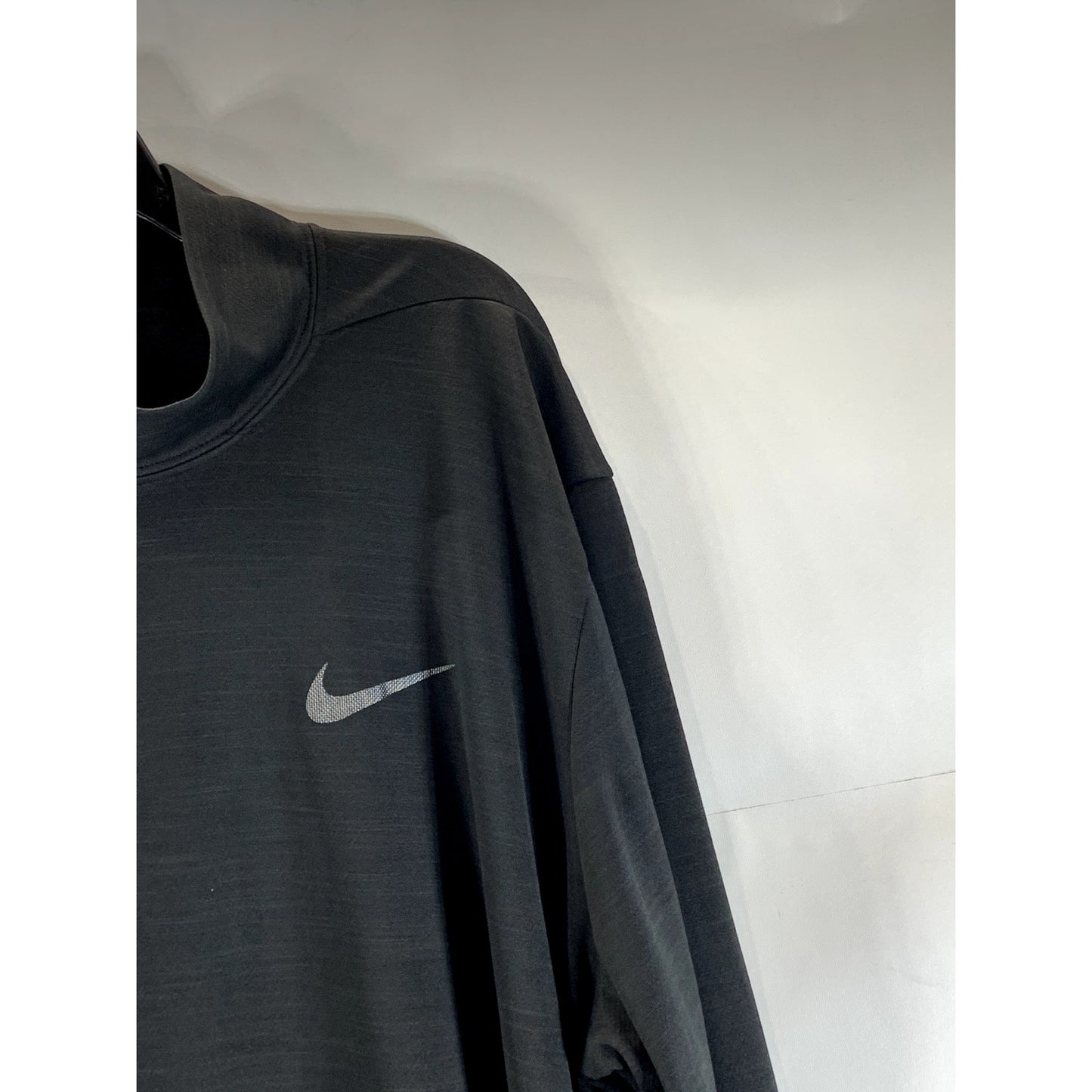 NIKE Men's Black Dri-Fit Standard-Fit Quarter-Zip Pullover Training Shirt SZ 2XL