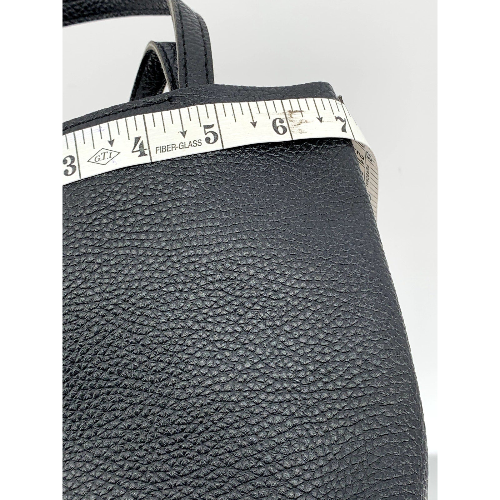 UNBRANDED Women's Black Faux Leather Small Crossbody Bag