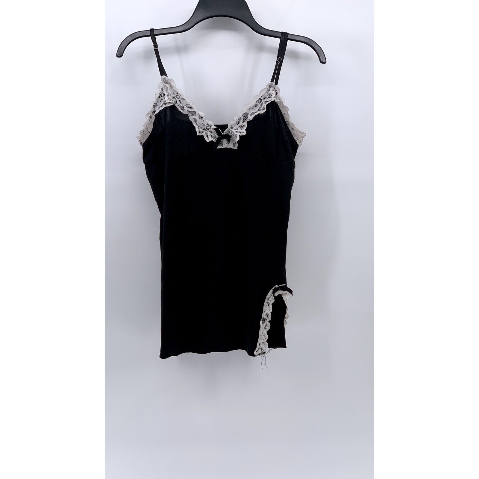 UNBRANDED Women's Black-White Lace-Trim V-Neck Spaghetti Strap Sleep Dress SZ M