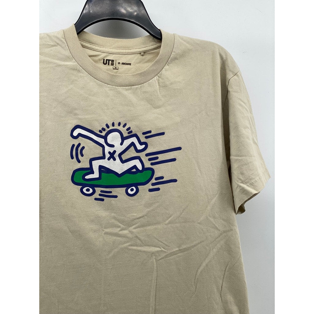 UNIQLO Unisex Adult Beige UT Archive Keith Haring Crewneck Graphic T-Shirt SZ M