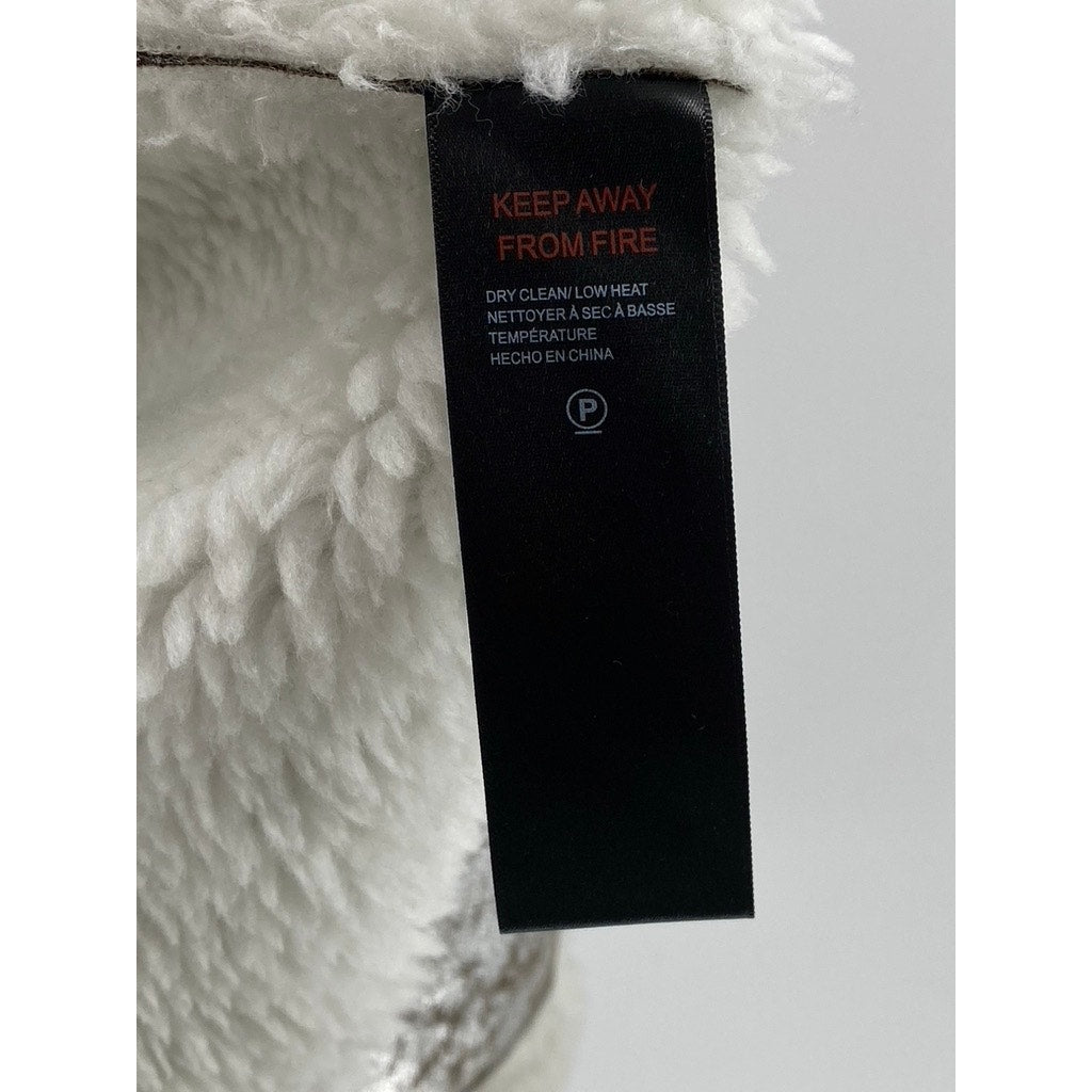 URBAN OUTFITTERS Women's Silver Metallic Faux-Fur Button-Down Coat SZ M