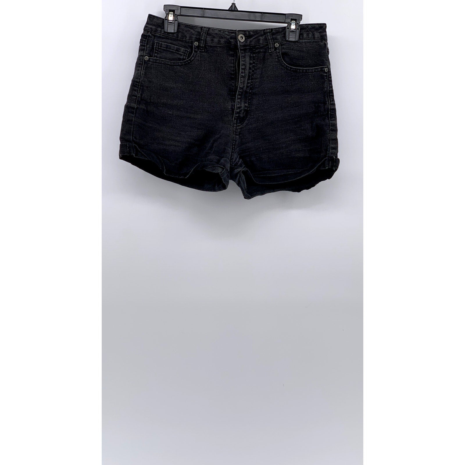 FOREVER 21 Women's Washed Black Denim Regular-Fit Five Pocket Shorts SZ 30