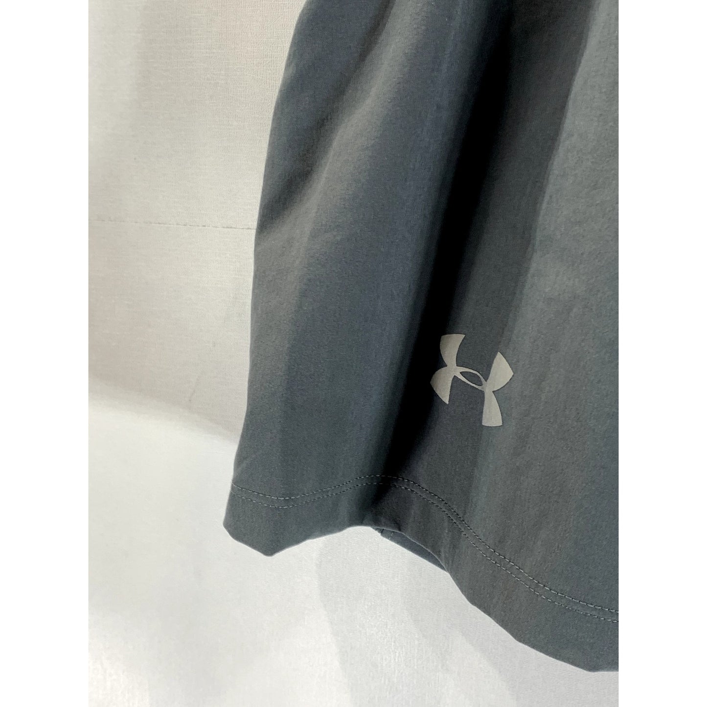 UNDER ARMOUR Men's Gray Speedpocket Fitted Elastic Drawstring Pull-On Short SZ L