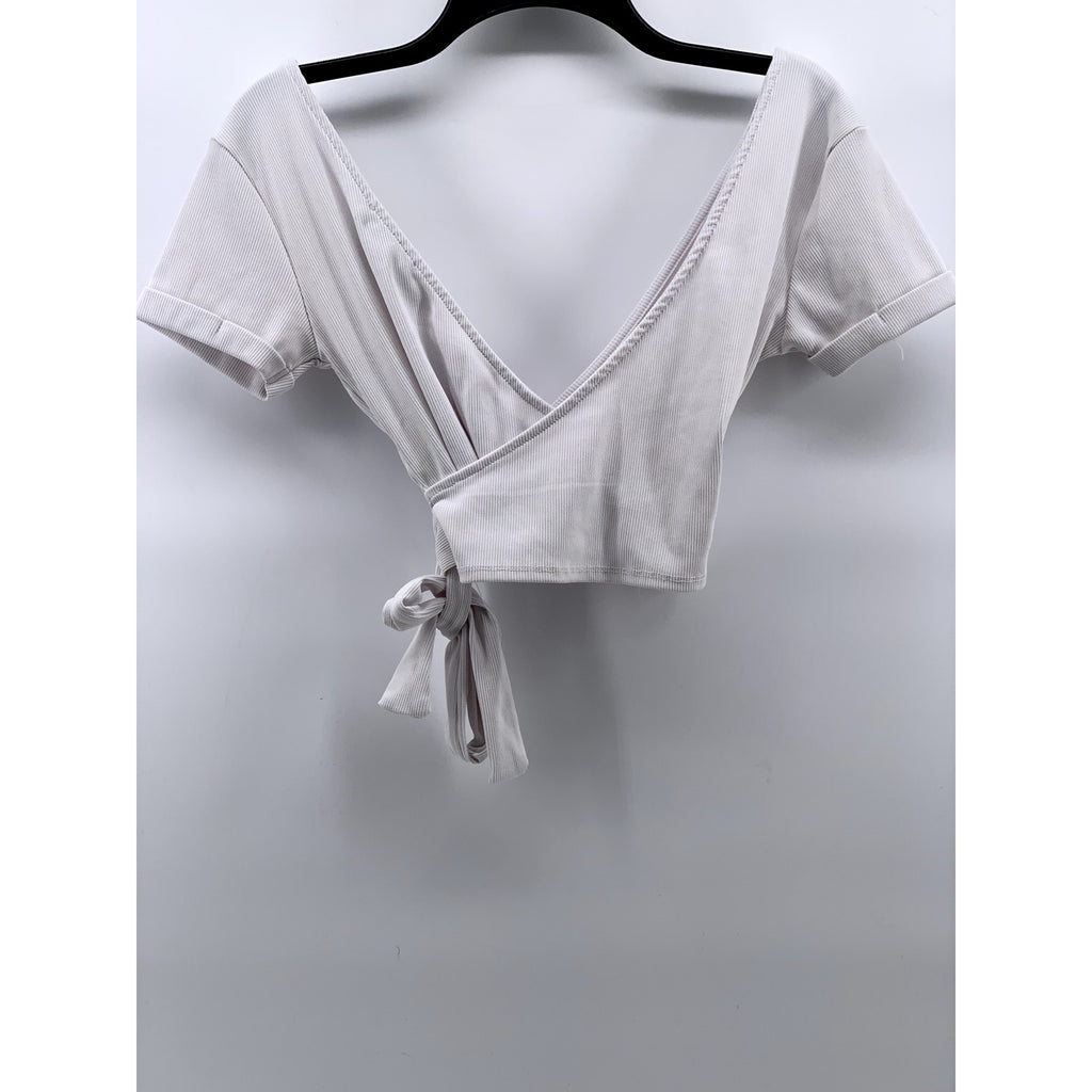 REVAMPED Women's White Ribbed V-Neck Short Sleeve Cropped Wrap Top SZ S
