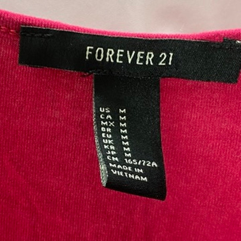 FOREVER 21 Women's Fuchsia Short Sleeve V-Neck Wrap Romper SZ M