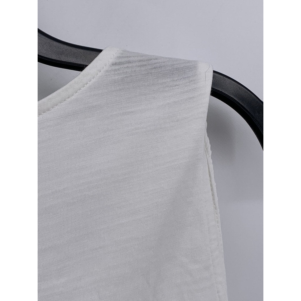 ST. JOHN'S BAY Women's Plus White Smocked Scoop-Neck Tank Top SZ 1X