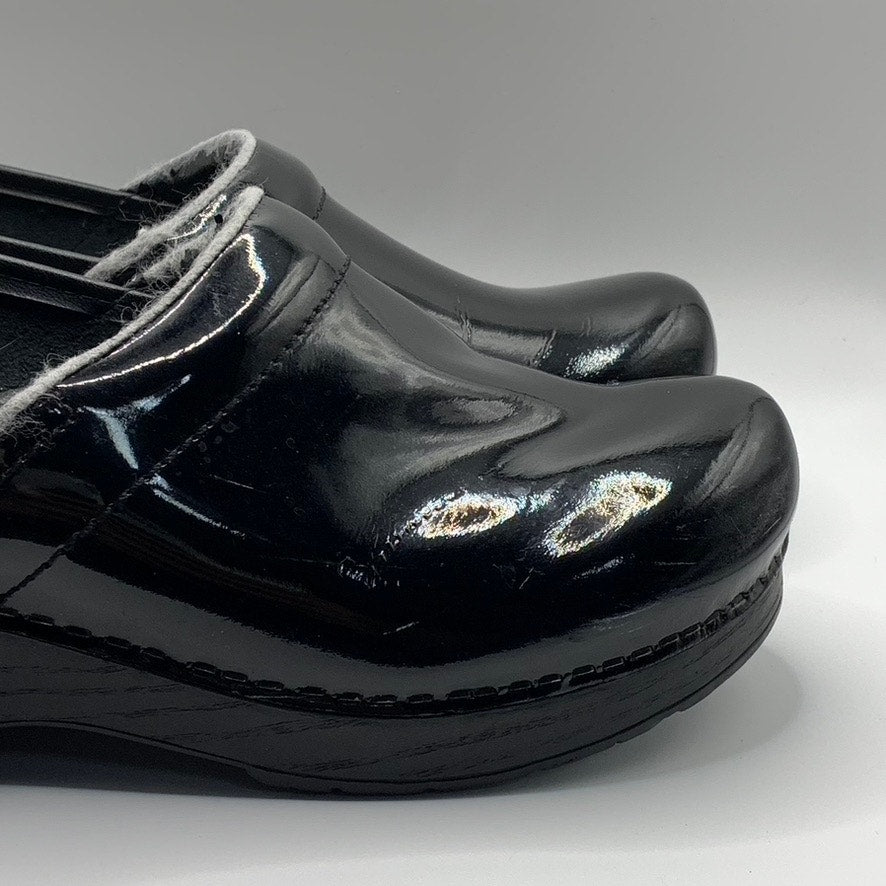 DANSKO Women's Black Patent Leather Anti Fatigue Professional Clog SZ US 7.5-8