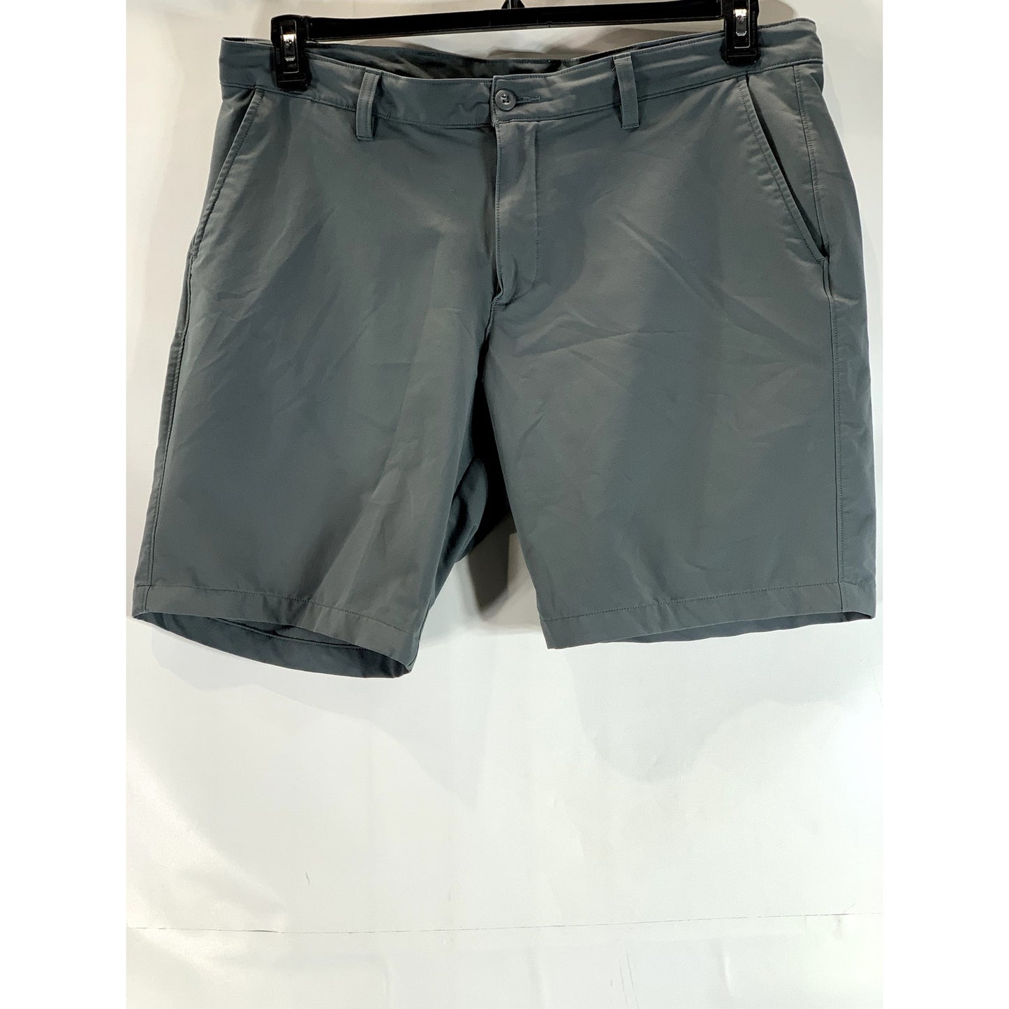 UNDER ARMOUR Men's Gray UA Matchplay Stretch Regular-Fit Shorts SZ 40