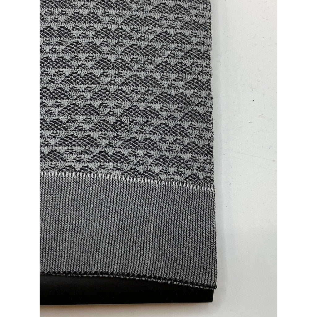 MEMOI Women's Two-Toned Gray Knit Knee High Socks SZ OS
