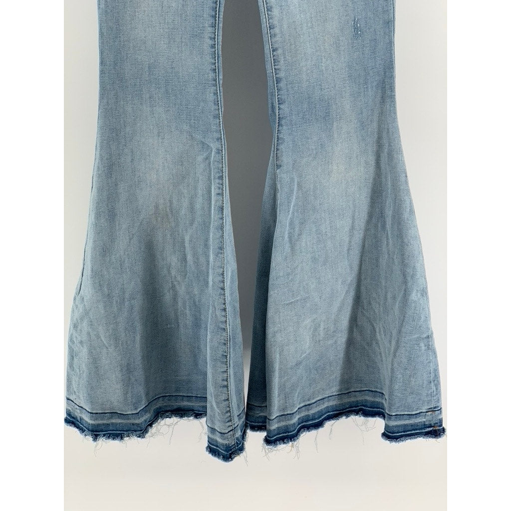 WE THE FREE Women's Light Wash Denim Button-Front Raw Flare Jeans SZ 28