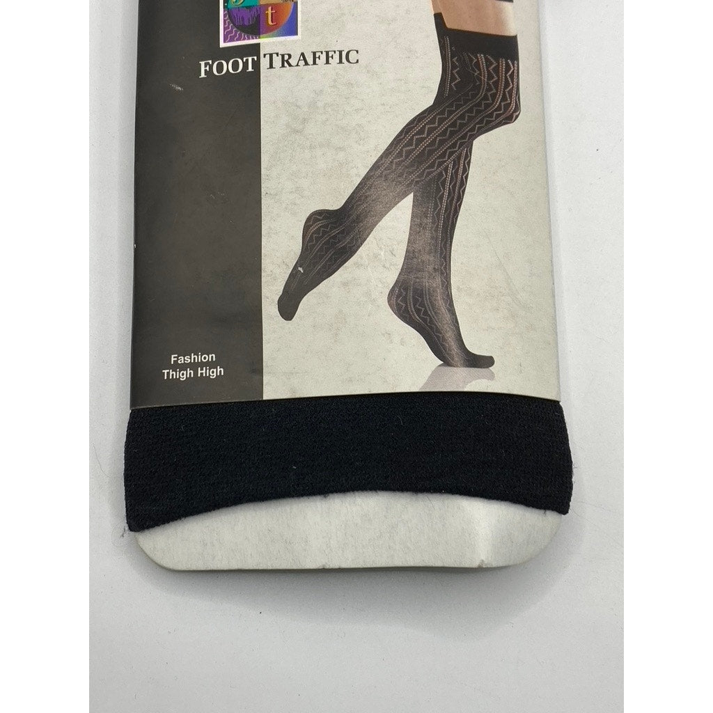 FOOT TRAFFIC Women's Black Cutout Stretch Pull-On Knee High Socks SZ OS