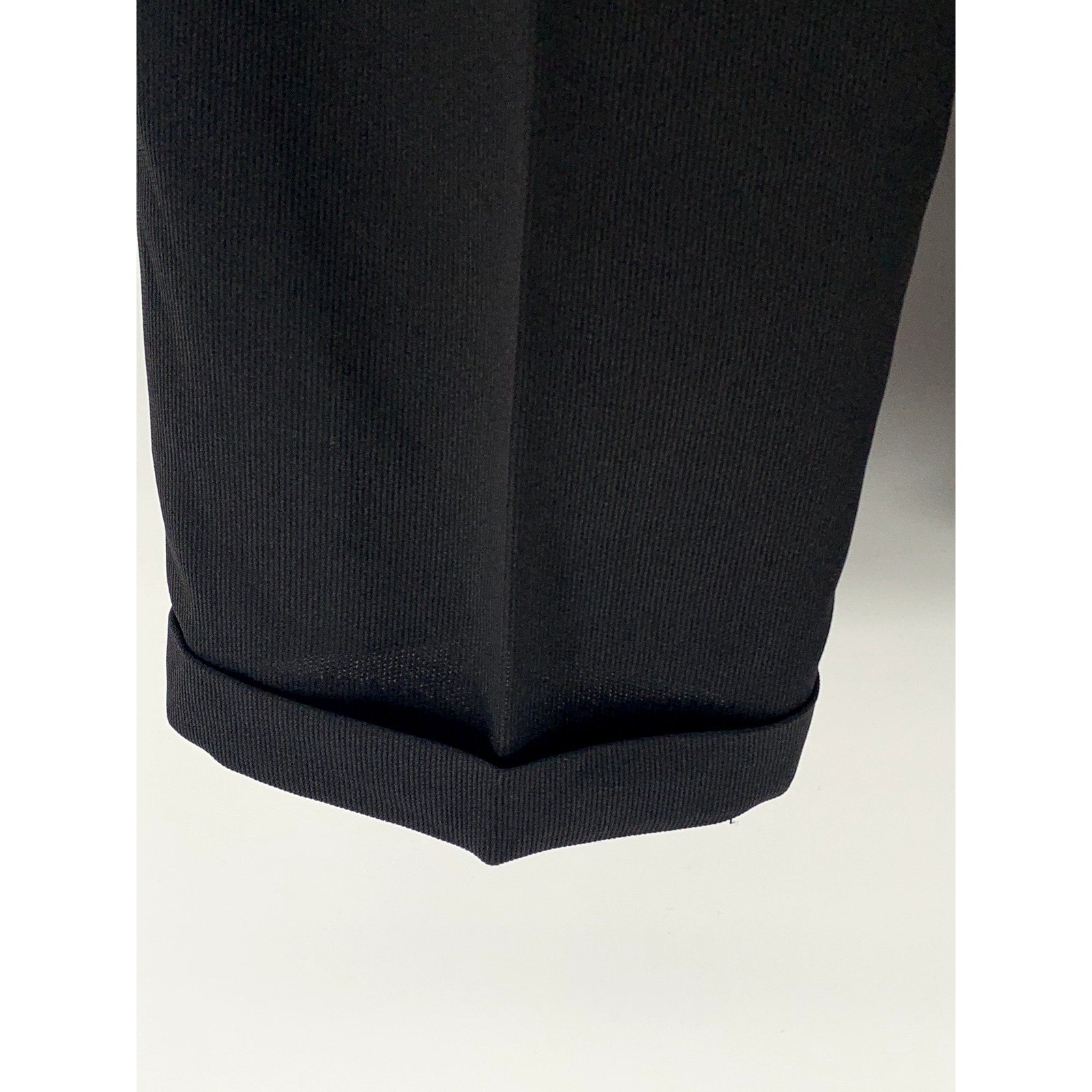 UNBRANDED Men's Black Solid Pleated Straight-Leg Cuffed Dress Pants SZ 33-34R