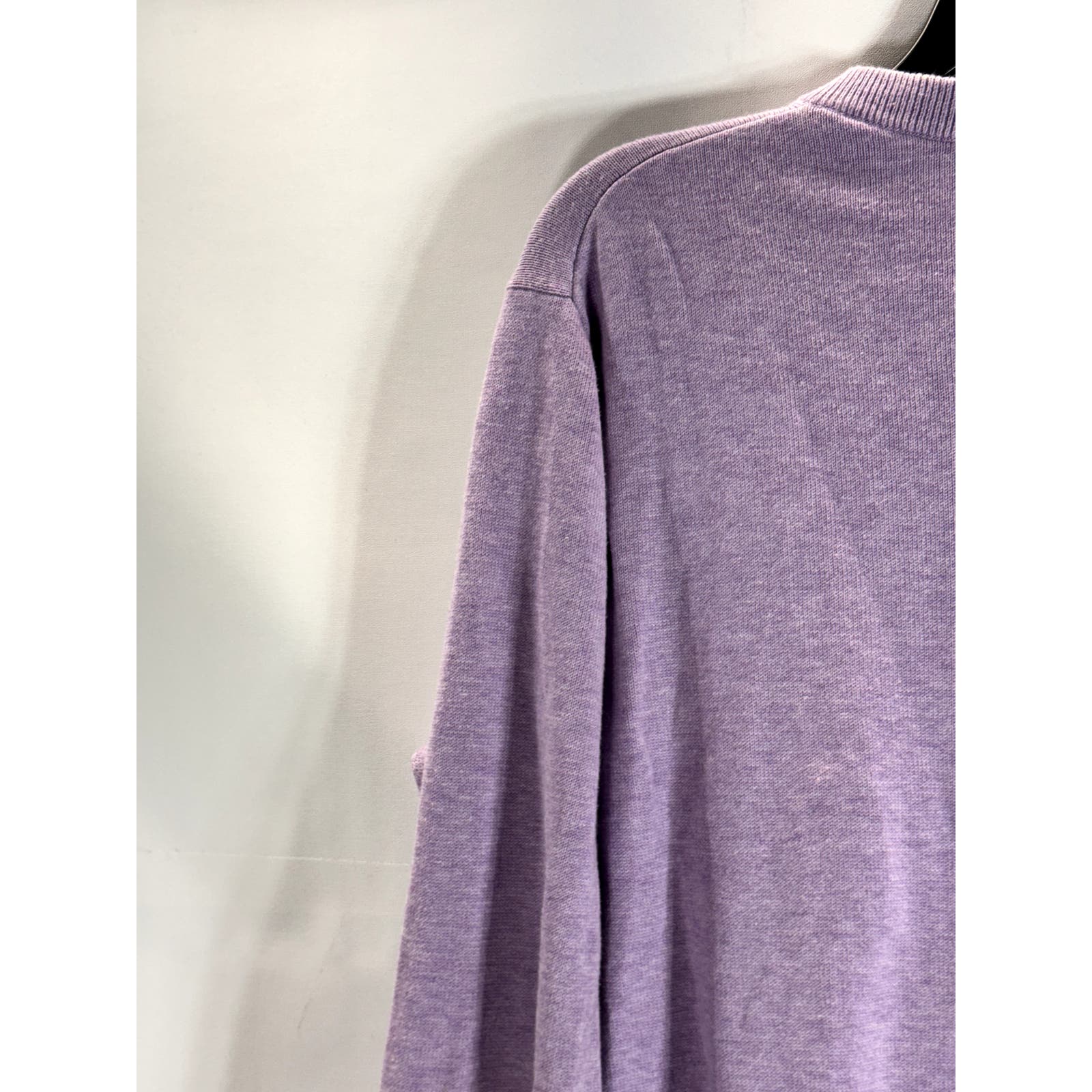 UNTUCKIT Men's Lilac V-Neck Cotton Long Sleeve Pullover Sweater SZ M