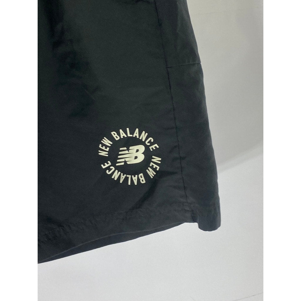 NEW BALANCE Men's Black Essential Sport Drawstring Waist Athletic Shorts SZ M