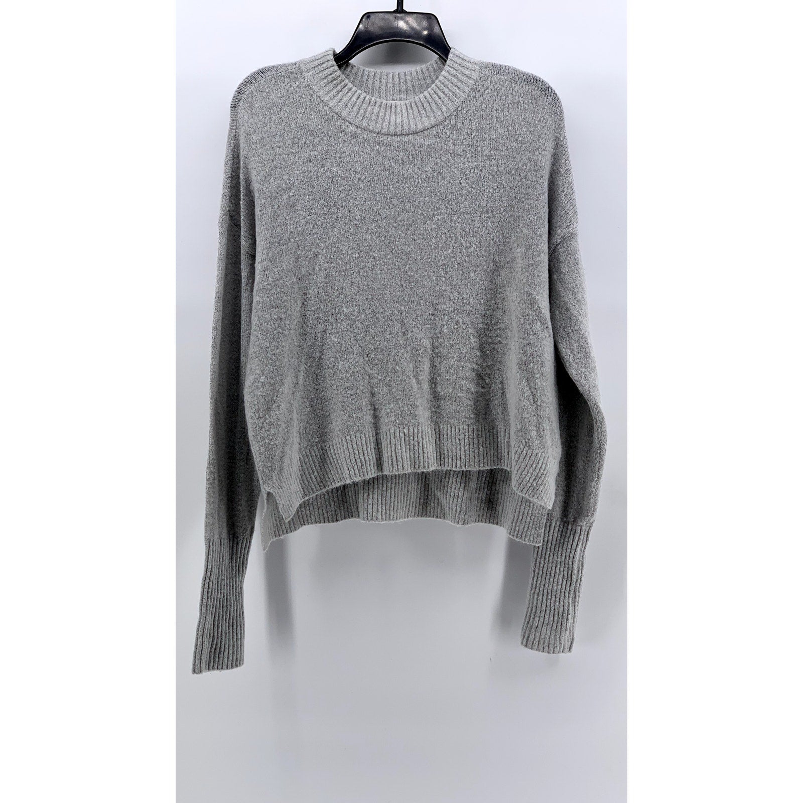 MELROSE AND MARKET Women's Gray Crewneck Long Sleeve Sweater SZ M