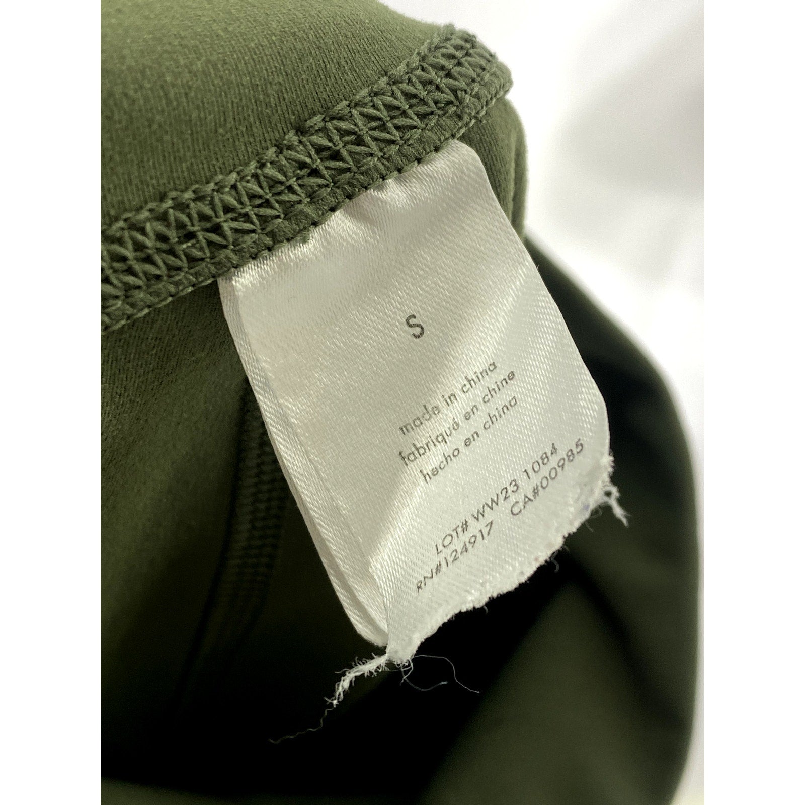 WEWOREWHAT Women's Army Green Solid Pull-On Casual Biker Shorts SZ S