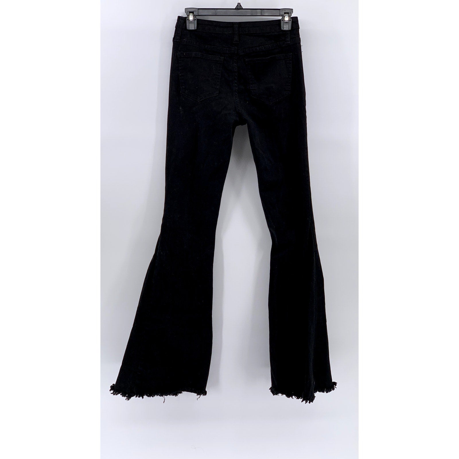 SAINTS AND HEARTS Women's Black Frayed Flare Jeans SZ M