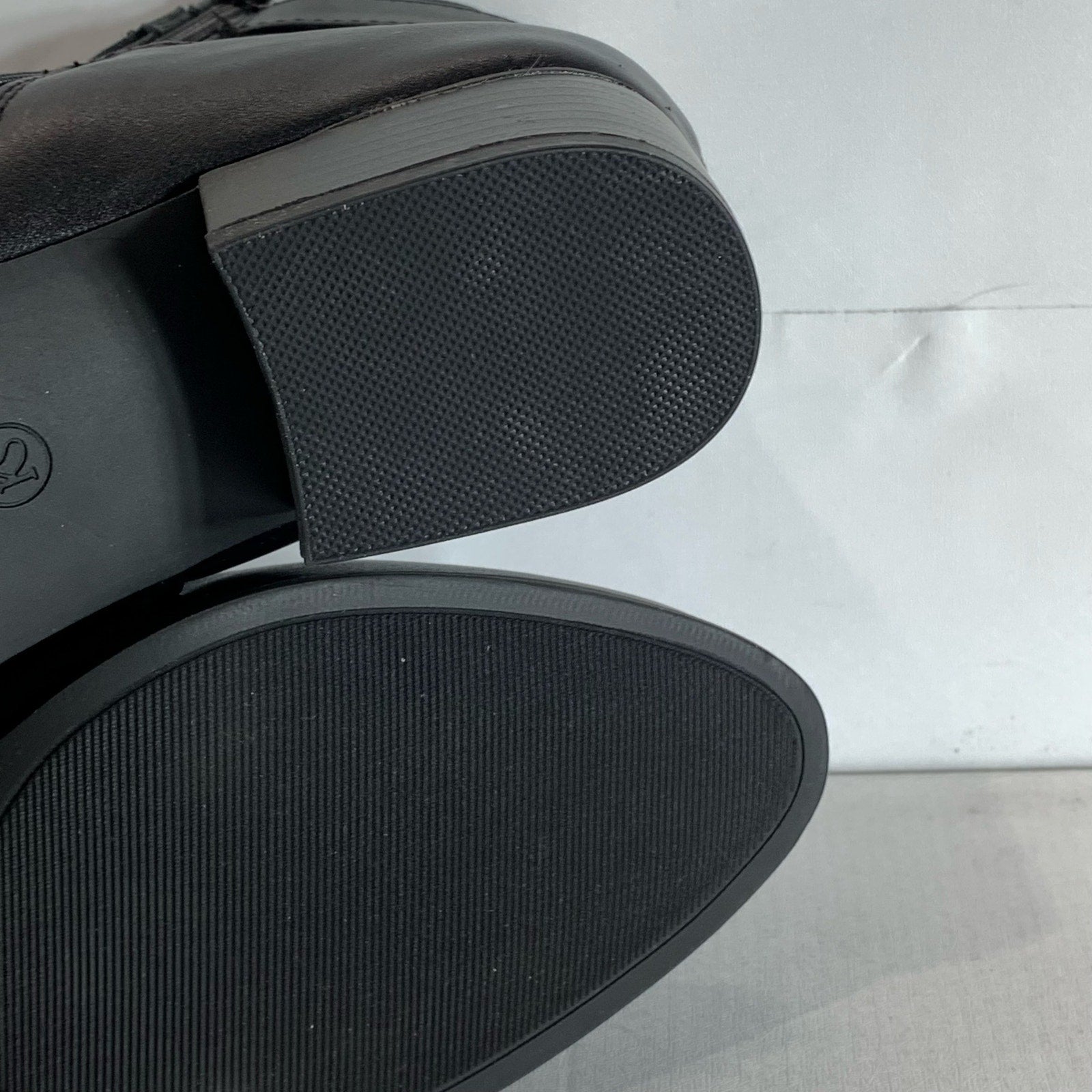 KAREN SCOTT Women's Black Faux-Leather Nadine Almond-Toe Block-Heel Bootie SZ7.5