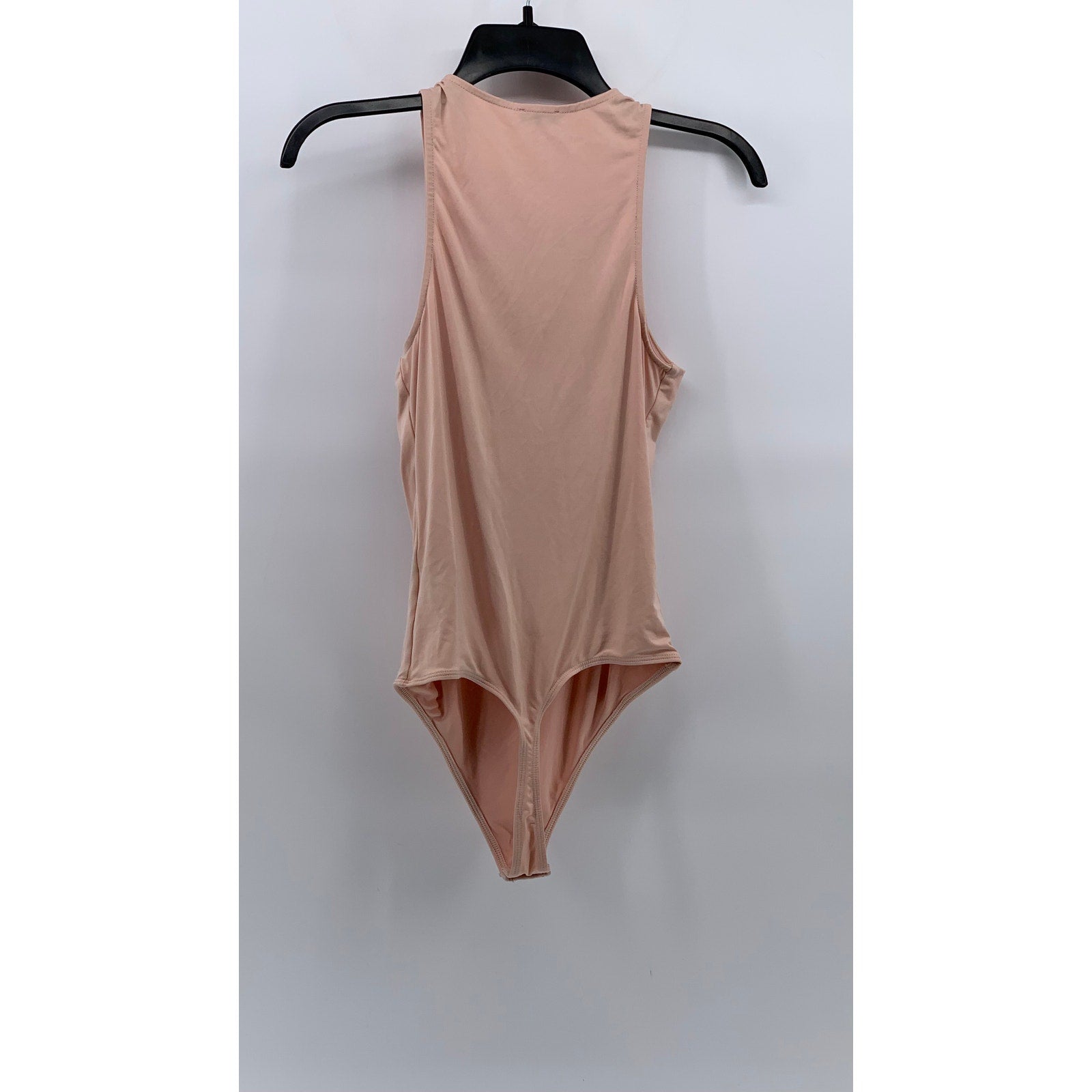 EXPRESS Women's Peach Body Contour Crewneck Sleeveless Thong Bodysuit SZ S