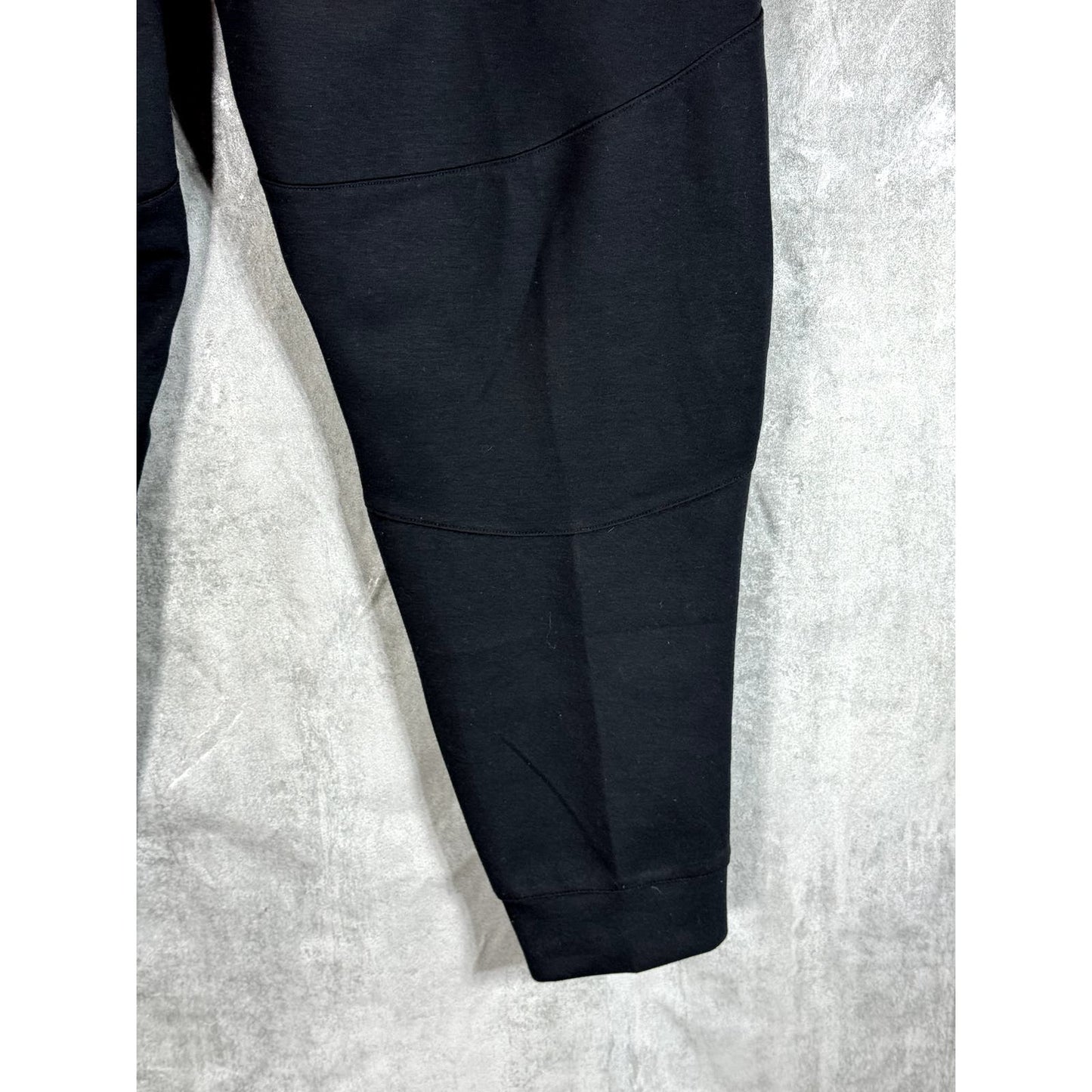 LUCKY BRAND Men's Jet Black Solid Breathe Easy Tech Fleece Jogger SZ XL