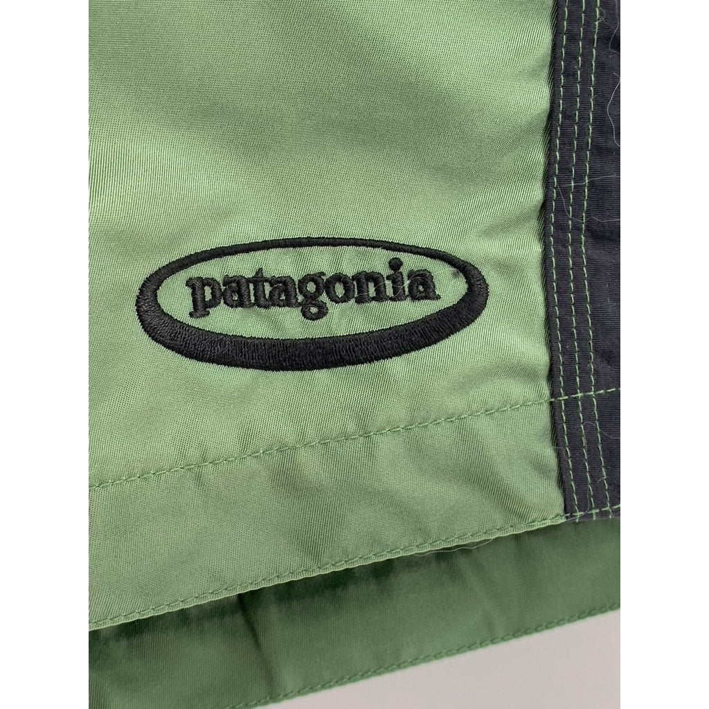 PATAGONIA Men's Green Black Lightweight Swim Shorts SZ 35