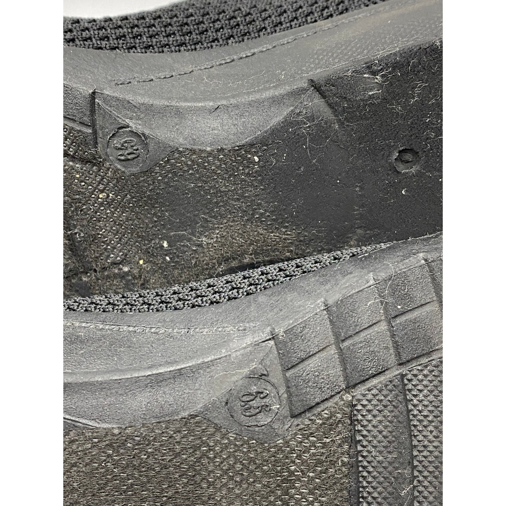 TOMMY BAHAMA Women's Black Knit Round-Toe Casual Lightweight Slip-On Shoes SZ6.5