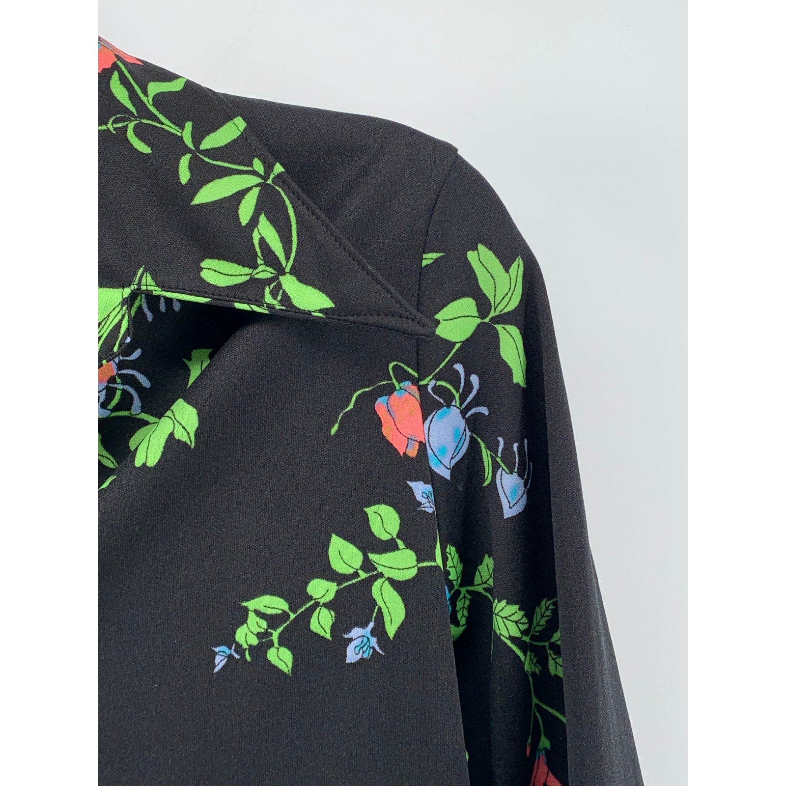 UNBRANDED Women's Blac-Multi Floral Print Button-Up Long Sleeve Top SZ M