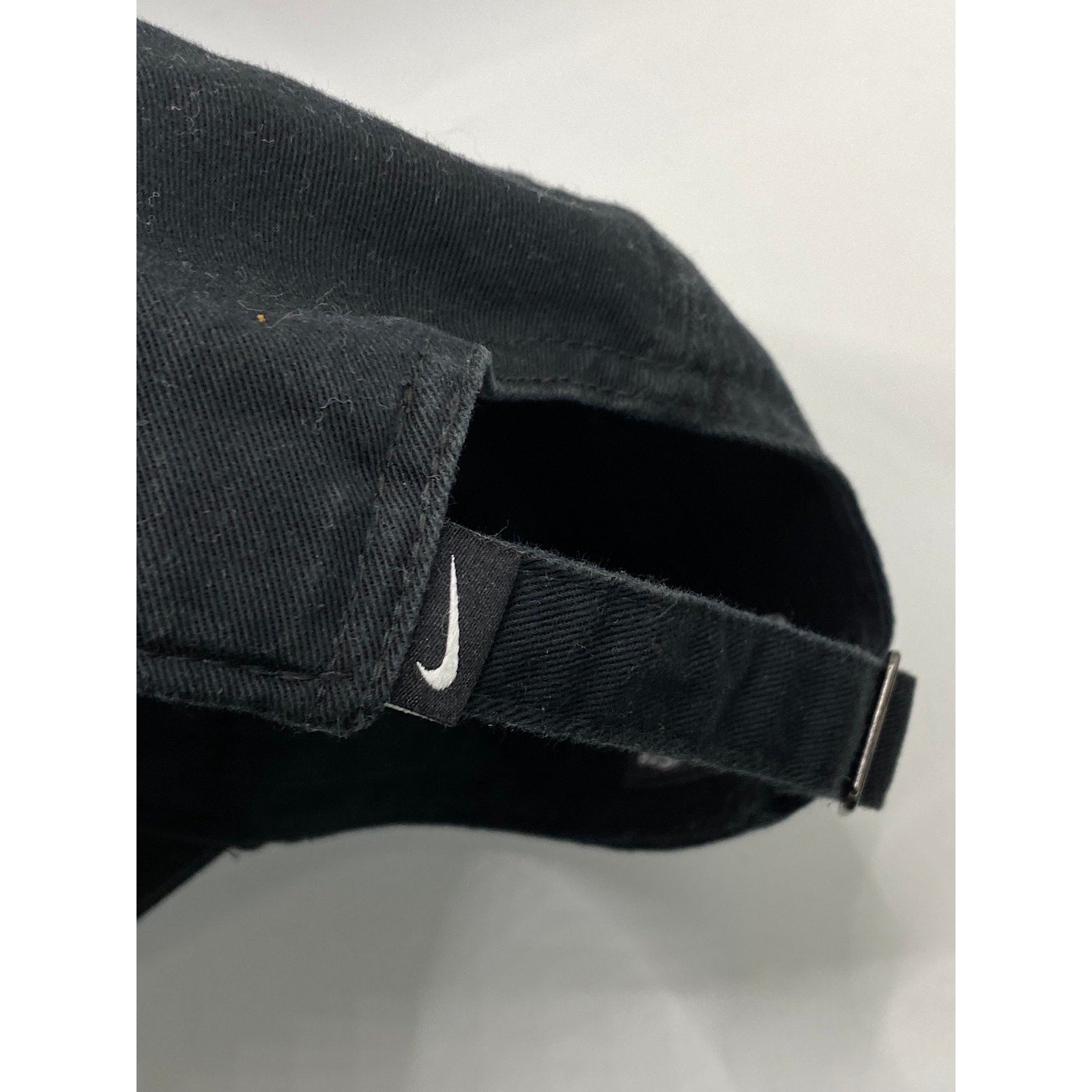 NIKE Unisex Adult Black-White Heritage 86 Embroidered Swoosh Baseball Hat SZ OS