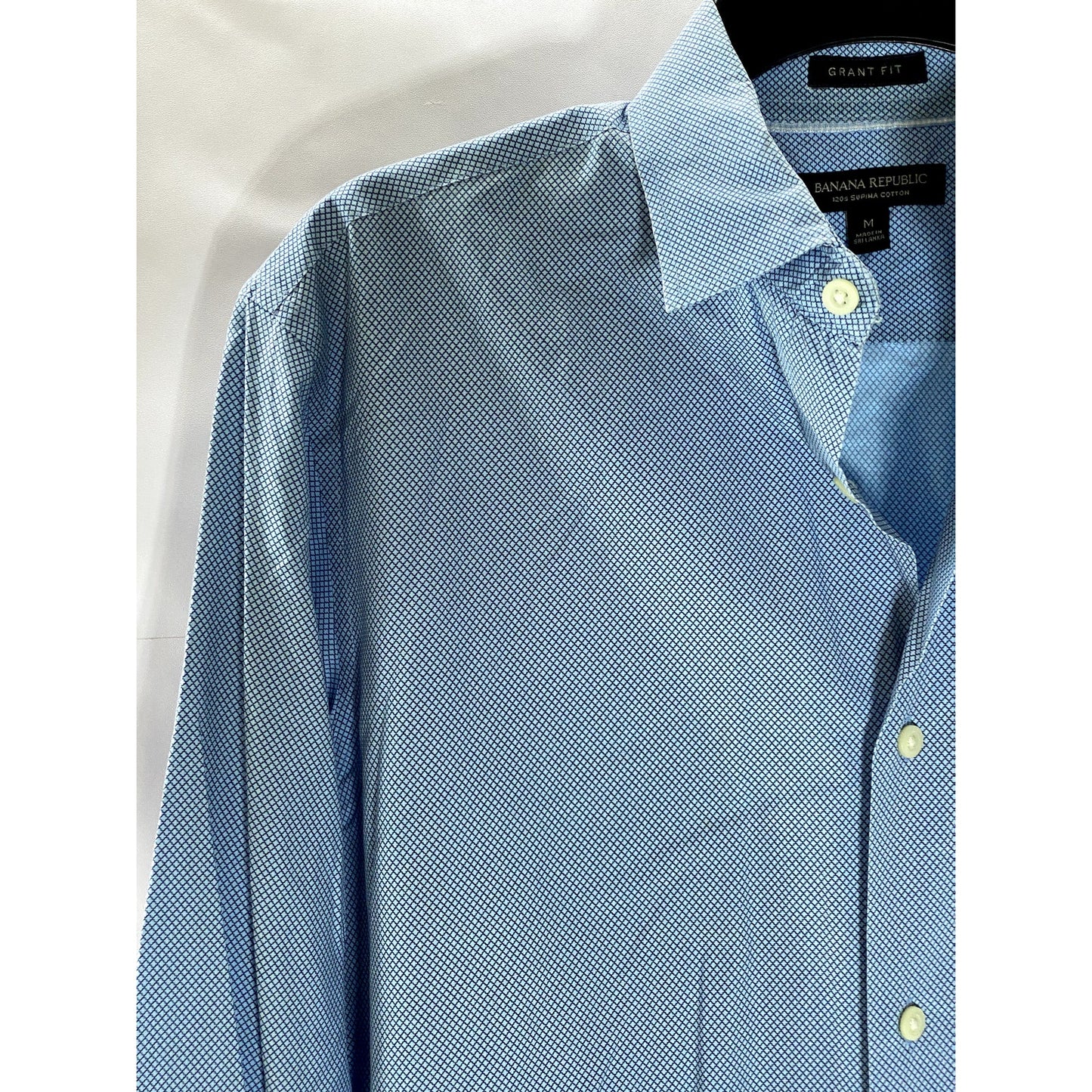 BANANA REPUBLIC Men's Blue Diamond Supima Grant-Fit Button-Up Shirt SZ M