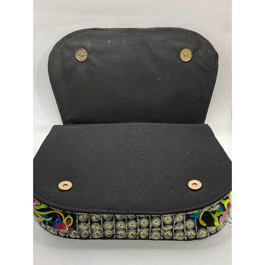 UNBRANDED Women's Black-Multi Dahlia Embroidered Flap Chain-Strap Bag