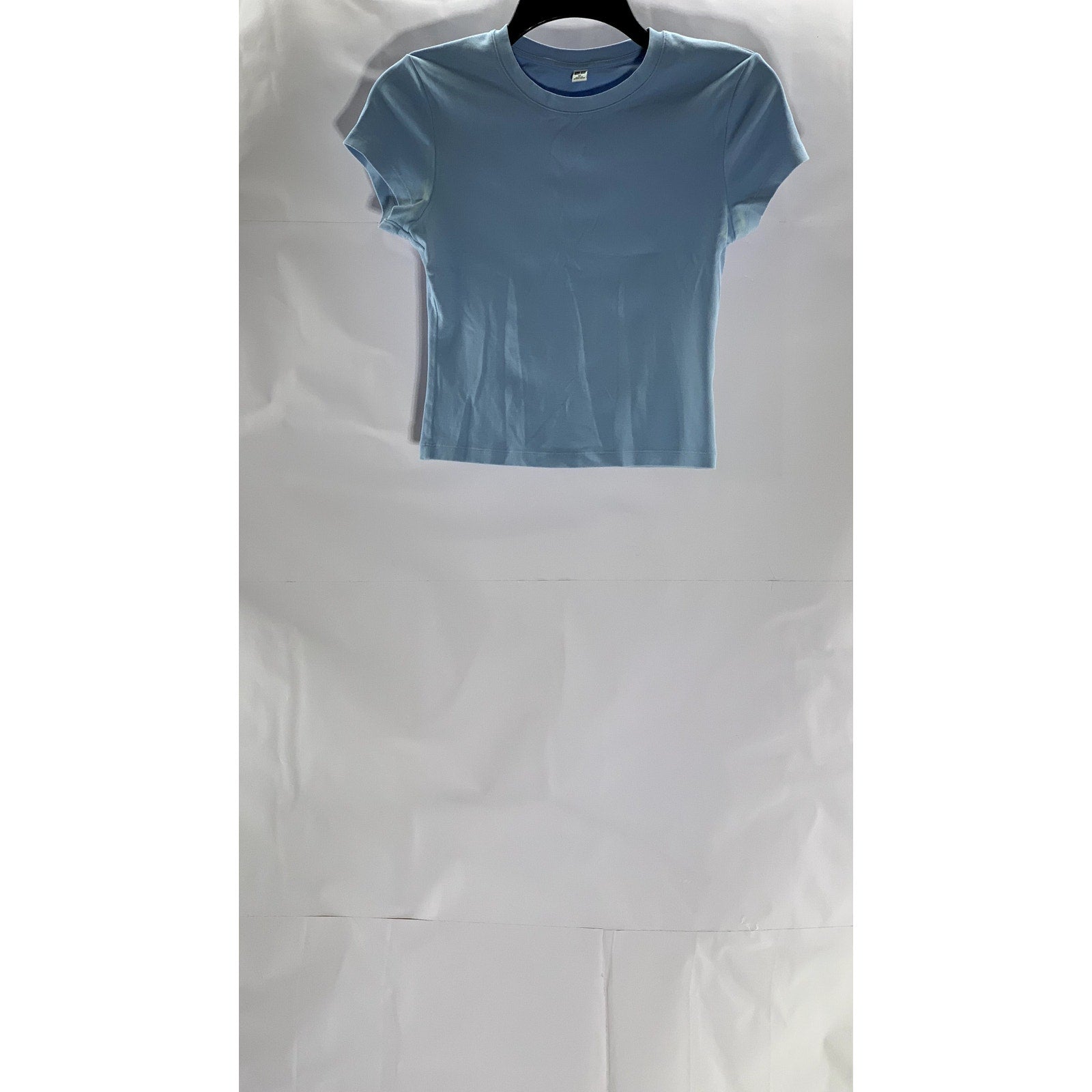 UNIQLO Women's Light Blue Crewneck Solid Fitted Short Sleeve Crop Top SZ XS\