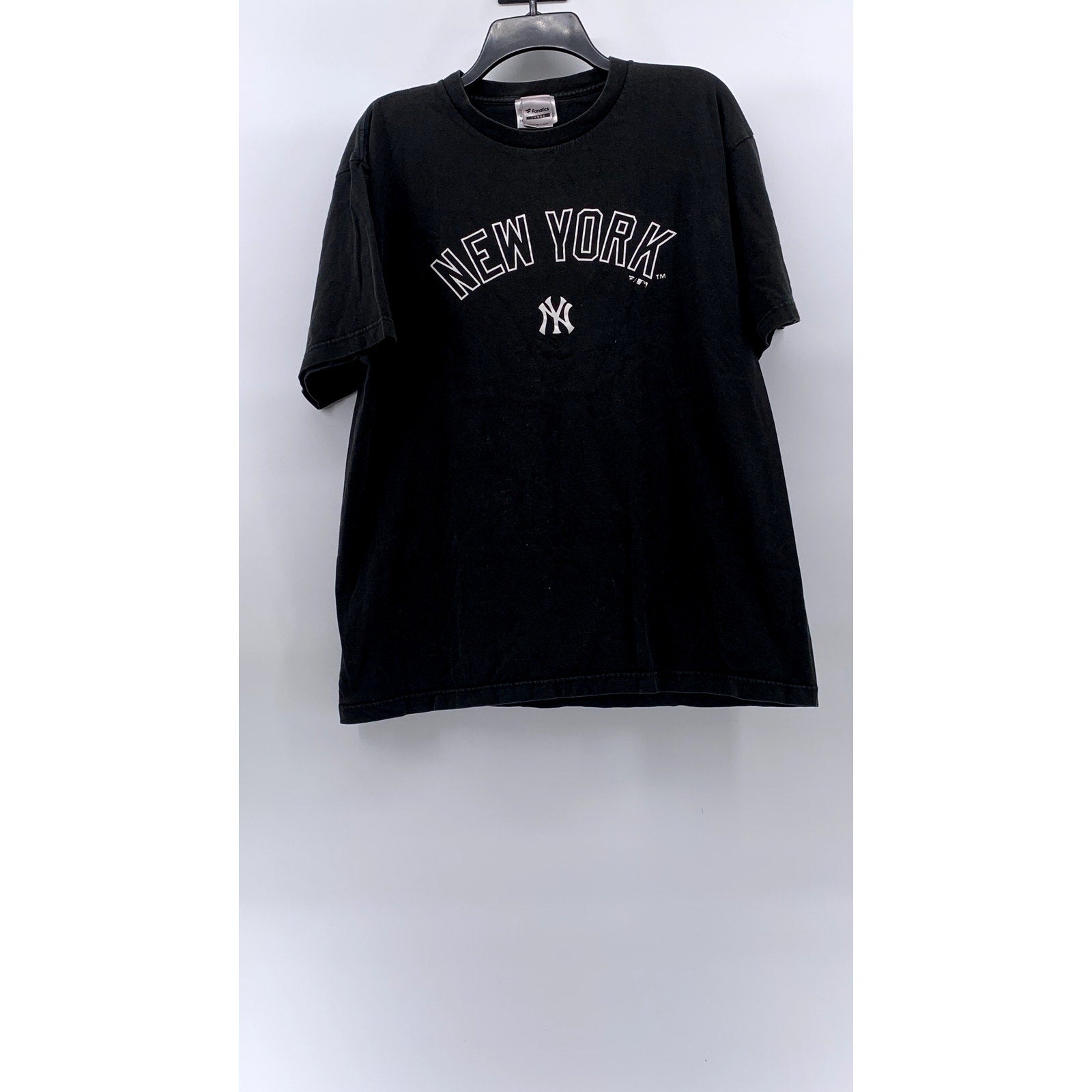 FANATICS Men's Black New York Yankees Logo Crewneck Short Sleeve T-Shirt SZ L