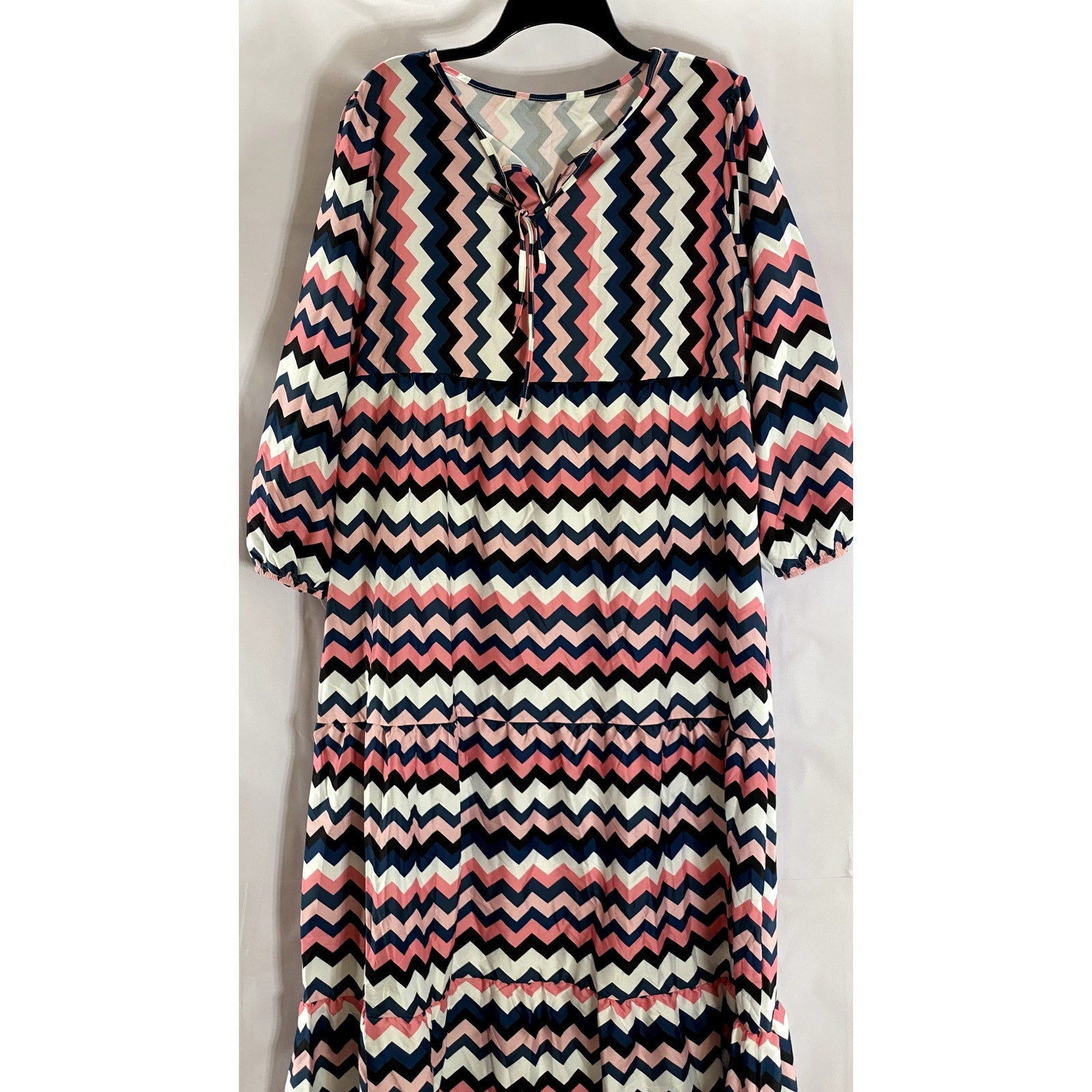 UNBRANDED Women's Pink/Black/White Zig-Zag Tie-Neck 3/4 Sleeve Midi Dress SZ XL